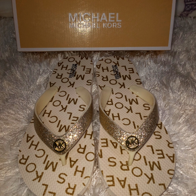 Brand New Michael Kors Flip Flops! Nib